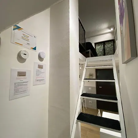 Apartment Little House