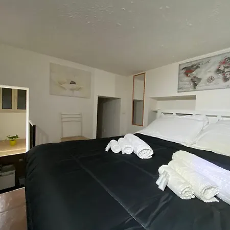 Apartment Little House