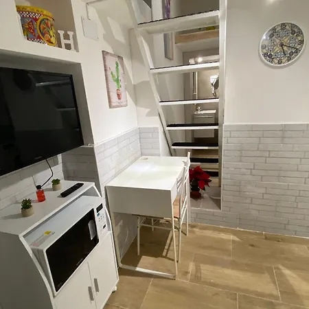 Little House *